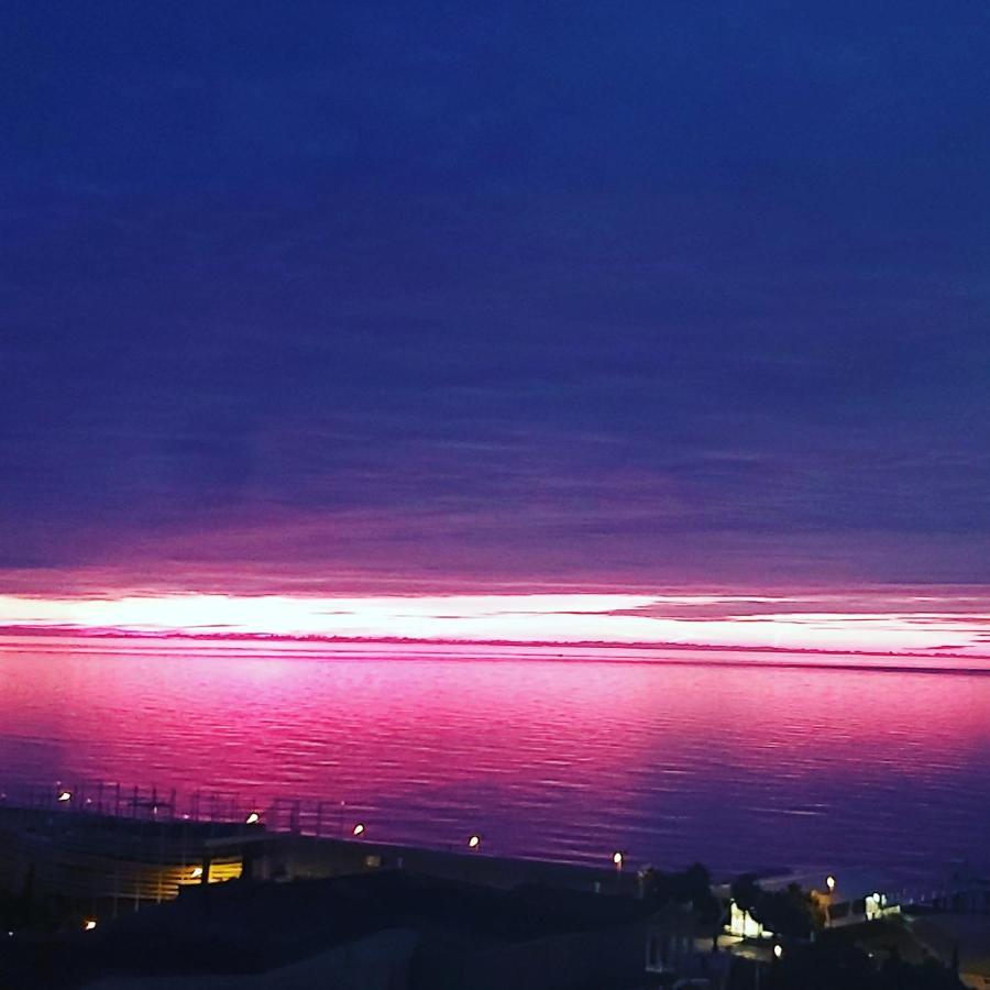 Luxury Sea View Orbi City Batumi Kültér fotó