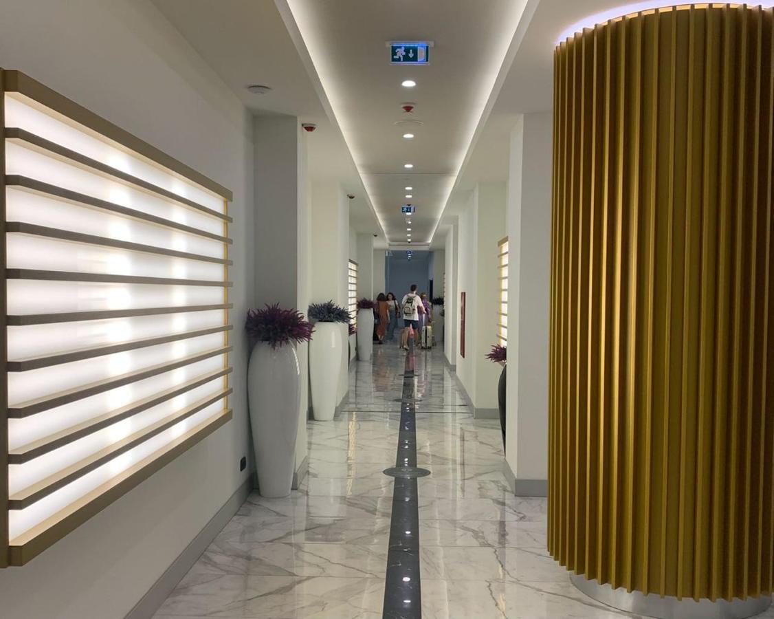 Luxury Sea View Orbi City Batumi Kültér fotó