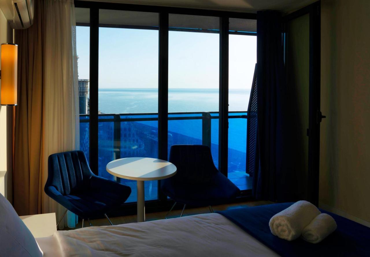 Luxury Sea View Orbi City Batumi Kültér fotó